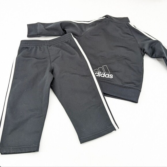 Adidas Toddler Boy's Black and White Two Piece Sweat Suit Size 18M - Picture 3 of 3